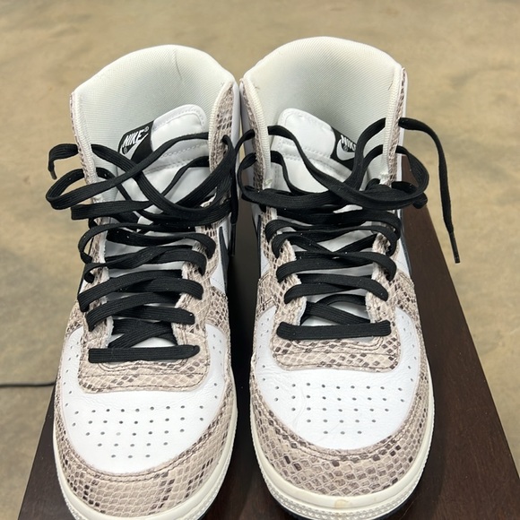 Nike Terminator High 9.5 - Picture 2 of 5